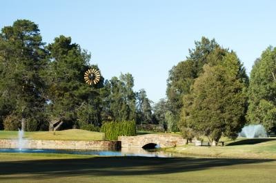Howlong Country Golf Club Motel - Hervey Bay Accommodation 4