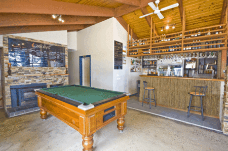 Surf City Motel - Hervey Bay Accommodation 3