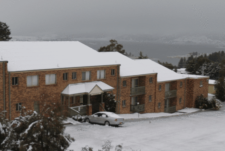 Acacia Snowy Motel - Hervey Bay Accommodation 4