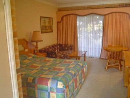 Coachmans Rest Motor Lodge - Hervey Bay Accommodation 1