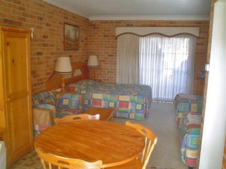 Coachmans Rest Motor Lodge - Hervey Bay Accommodation 4