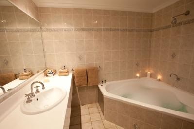 Endeavour Court Motor Inn - Hervey Bay Accommodation 4