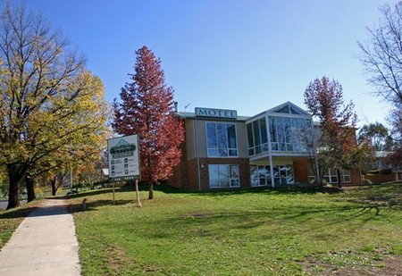 Tumbarumba Motel - Hervey Bay Accommodation 1