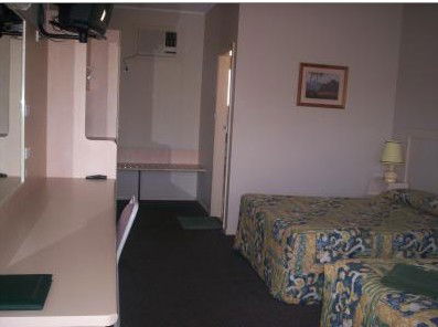 Gilgandra Motel - Hervey Bay Accommodation 2