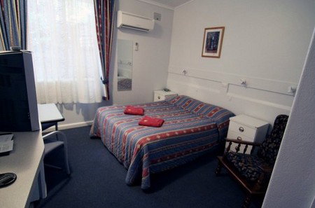 Amber Motel - Hervey Bay Accommodation 2