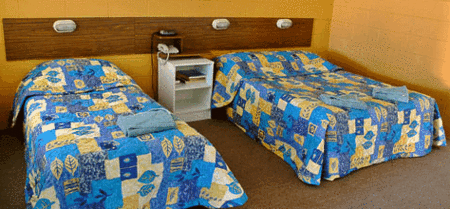 A & A Motel - Hervey Bay Accommodation 1