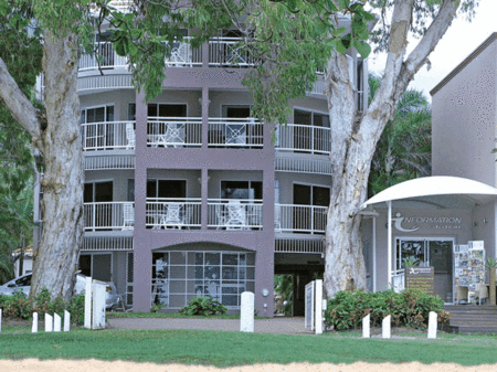 Coral Horizons Beachfront Apartments - Hervey Bay Accommodation