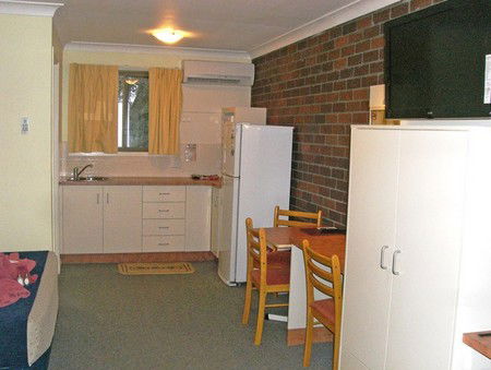 All Seasons Country Lodge - Hervey Bay Accommodation 4