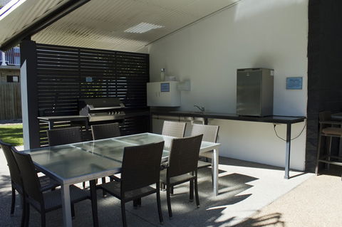 The Bay Apartments - Hervey Bay Accommodation 0
