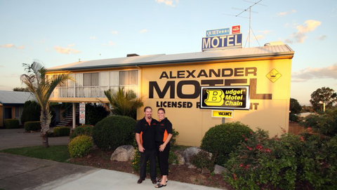 Alexander Motel - Tourism Hervey Bay 0