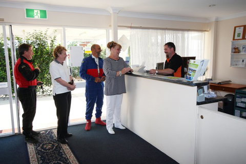 Alexander Motel - Tourism Hervey Bay 1