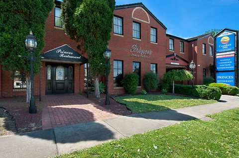 Comfort Inn Dandenong - Hervey Bay Accommodation 0