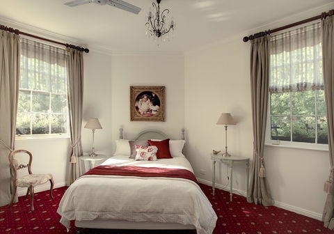 Keebles Country House - Tourism Hervey Bay 1