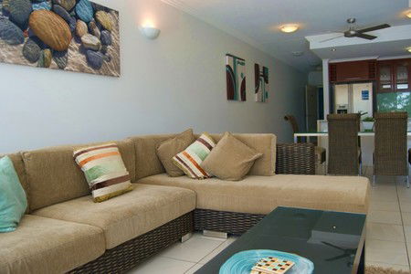 Waters Edge Apartments Cairns - Hervey Bay Accommodation 0