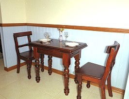 Williams Lodge - Hervey Bay Accommodation 1