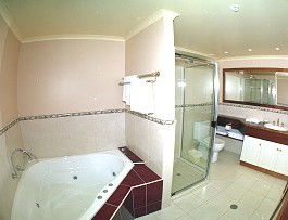 Williams Lodge - Hervey Bay Accommodation 3
