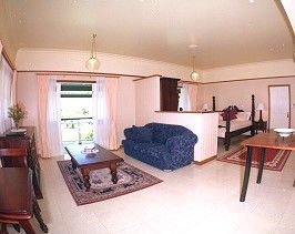 Williams Lodge - Hervey Bay Accommodation 4