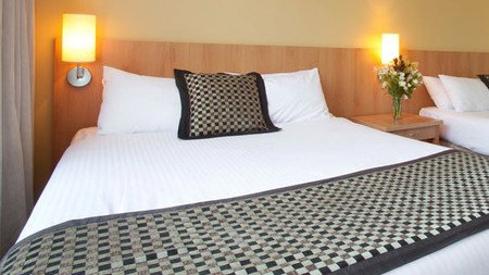 Rydges North Melbourne - Hervey Bay Accommodation 0