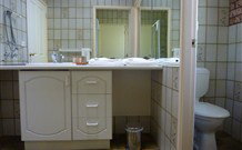 Batemans Bay Manor Bed And Breakfast - Hervey Bay Accommodation 5