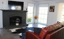 Cedar Grove - - Hervey Bay Accommodation 5