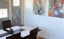Magenta Cottage Accommodation And Art Studio - Hervey Bay Accommodation 2