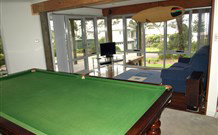 Surf House Narrawallee - Hervey Bay Accommodation 3