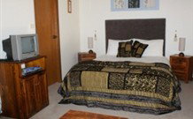Tall Trees Bed And Breakfast - - Hervey Bay Accommodation 0