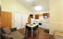 Andrea's Houses - Frangipani House - Hervey Bay Accommodation 2