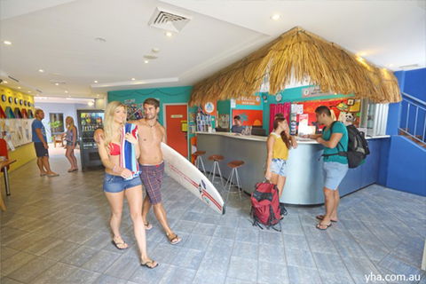 Sydney, Collaroy Beachouse YHA - Hervey Bay Accommodation 4