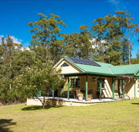 Narrawallee Creek Studio - Hervey Bay Accommodation
