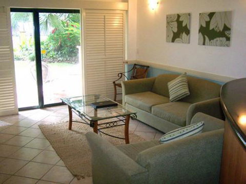 Waterfront Terraces-Cairns - Hervey Bay Accommodation 2