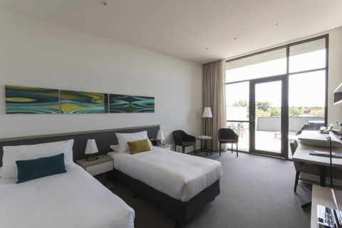 Flinders Hotel - Hervey Bay Accommodation 7