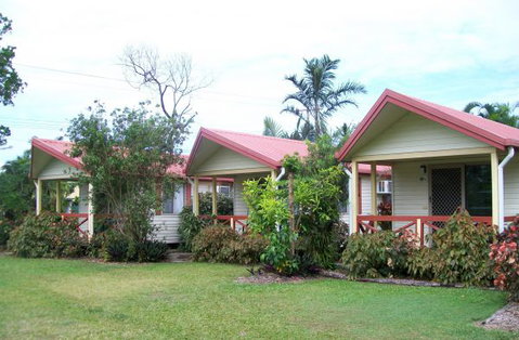 Flying Fish Point Tourist Park - Tourism Hervey Bay 0