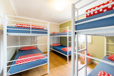 Mt Lofty YHA - Hervey Bay Accommodation 3