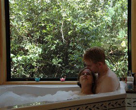 Ravensbourne Forest Chalets - Hervey Bay Accommodation 0