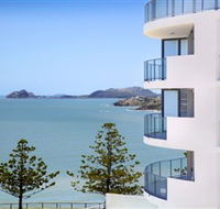Oshen Apartments Yeppoon - Hervey Bay Accommodation