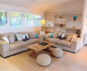 Zilzie Beach House - Hervey Bay Accommodation 3