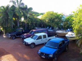 Gee-Dees Family Cabins - Hervey Bay Accommodation 0