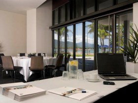 Cairns Harbour Lights - Hervey Bay Accommodation 1