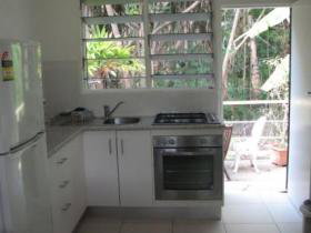 Villa Marine Holiday Apartments - Hervey Bay Accommodation 3