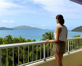 Hamilton Island Reef View Hotel - Hervey Bay Accommodation 0