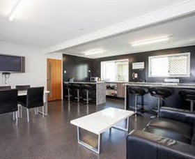 Mycow Accommodation Mackay - Hervey Bay Accommodation 1