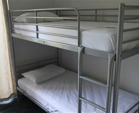 Gold Coast Backpackers - Hervey Bay Accommodation 3