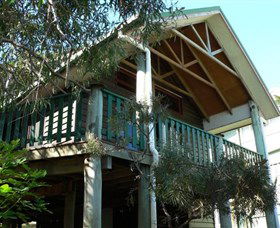 Salty Towers - Hervey Bay Accommodation 0