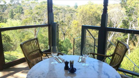 The Grande Hotel And Restaurant - Hervey Bay Accommodation 2