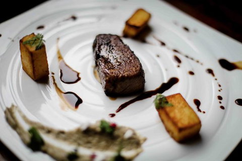 The Grande Hotel And Restaurant - Hervey Bay Accommodation 4