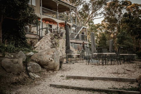 The Grande Hotel And Restaurant - Hervey Bay Accommodation 8