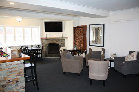 Criterion Hotel Crookwell - Hervey Bay Accommodation 4