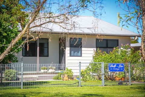 Dell-Lee Cottage - Hervey Bay Accommodation 0