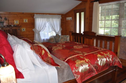 Hampden Cottage Accommodation Kangaroo Valley - Hervey Bay Accommodation 4